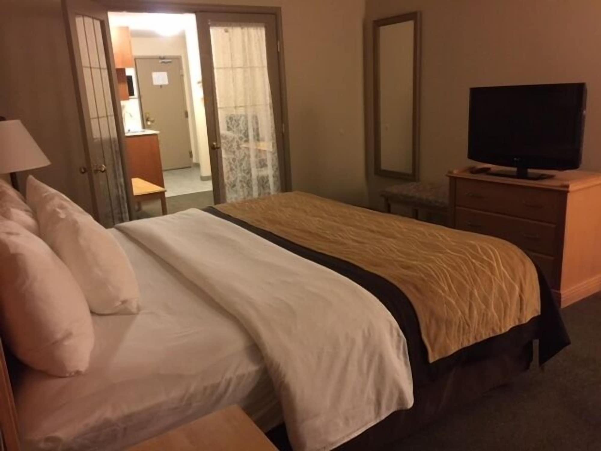 Comfort Inn & Suites Salmon Arm Ngoại thất bức ảnh
