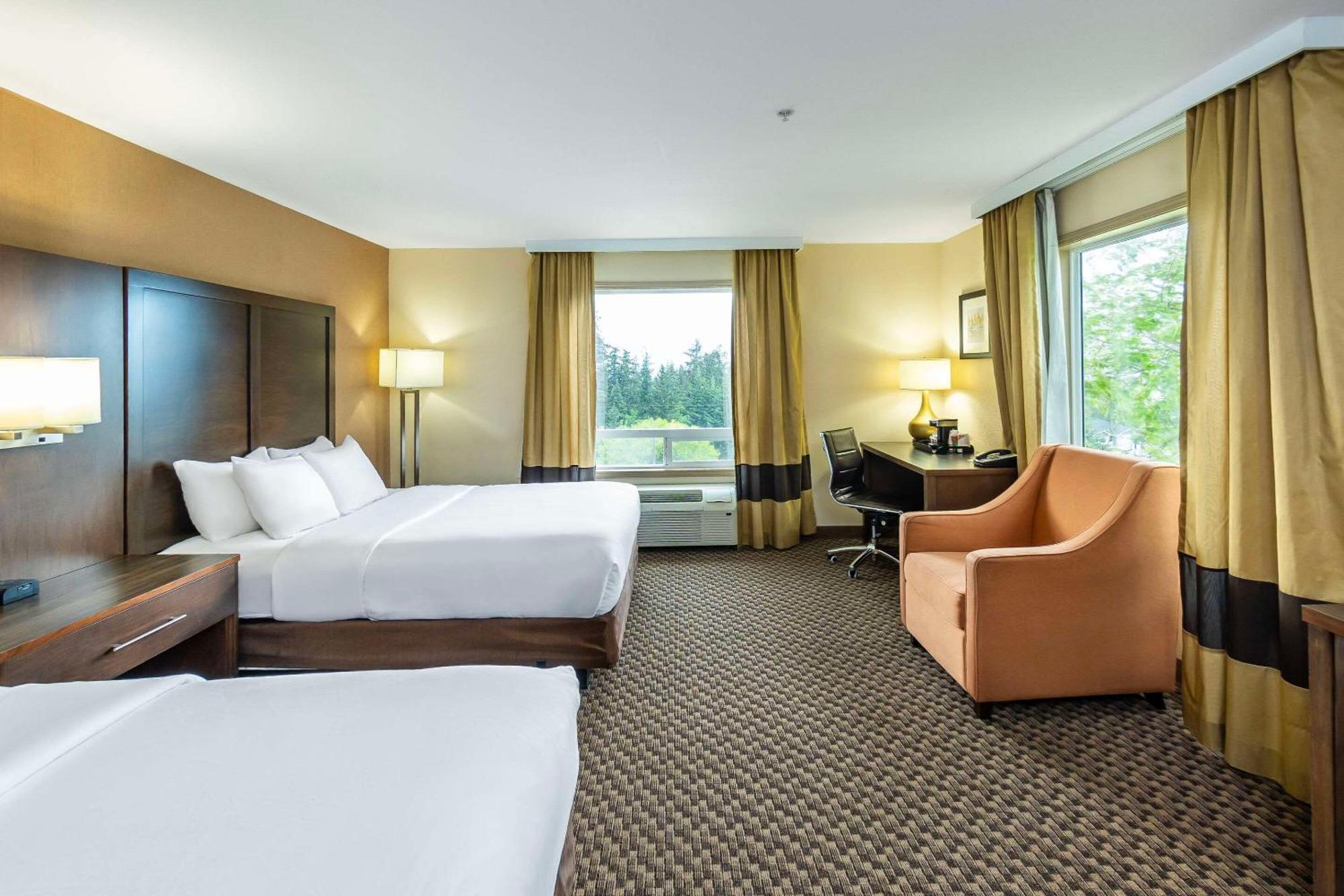 Comfort Inn & Suites Salmon Arm Ngoại thất bức ảnh